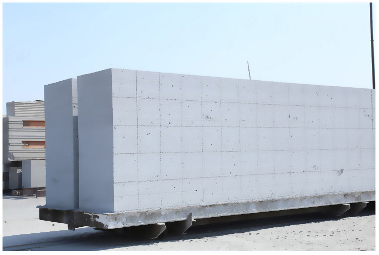 平远加气块 加气砌块 轻质砖气孔结构及其影响因素